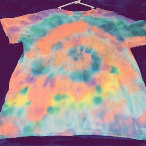 Medium tie dye shirt